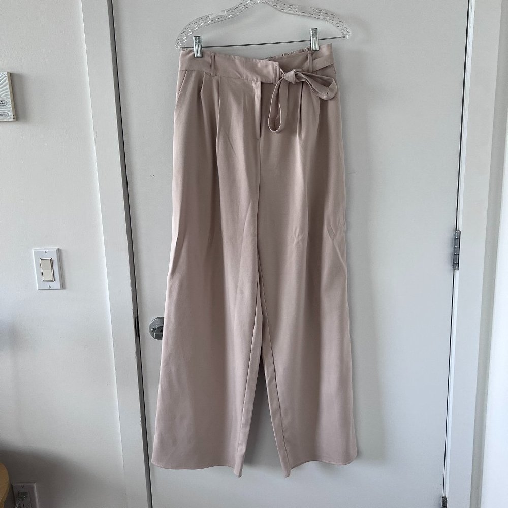Women's Billie the Label Louisa Wide Leg Tie Front Pant - Picture 2 of 7